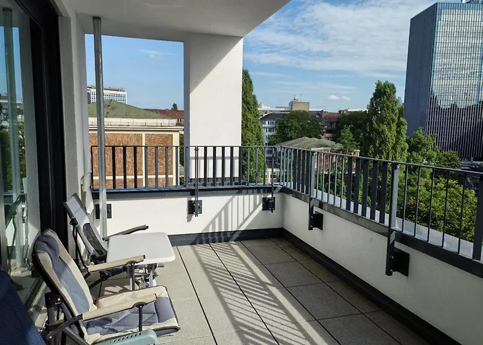 3 Rooms 2 Bathrooms 2 Toilets New Apartment Center Of Duesseldorf Underground Parking Space Contactless Self Check-In