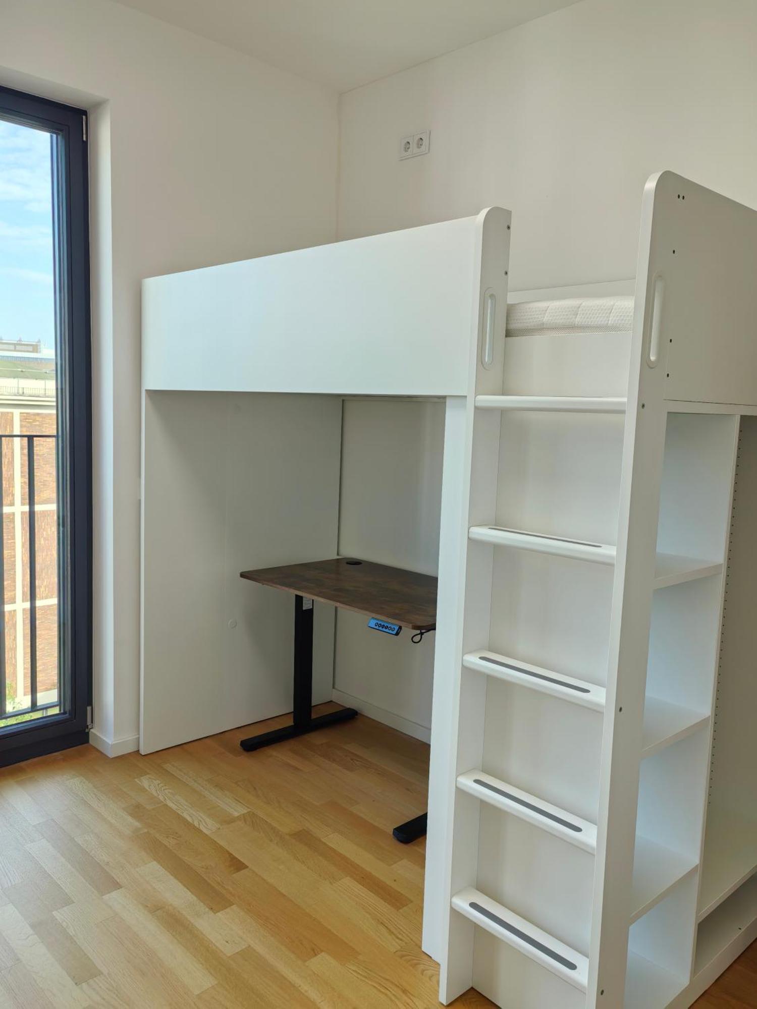 Apartment 3 2 Bathrooms 2 Toilets New Center Of Underground Parking Space Contactless Self Check-in